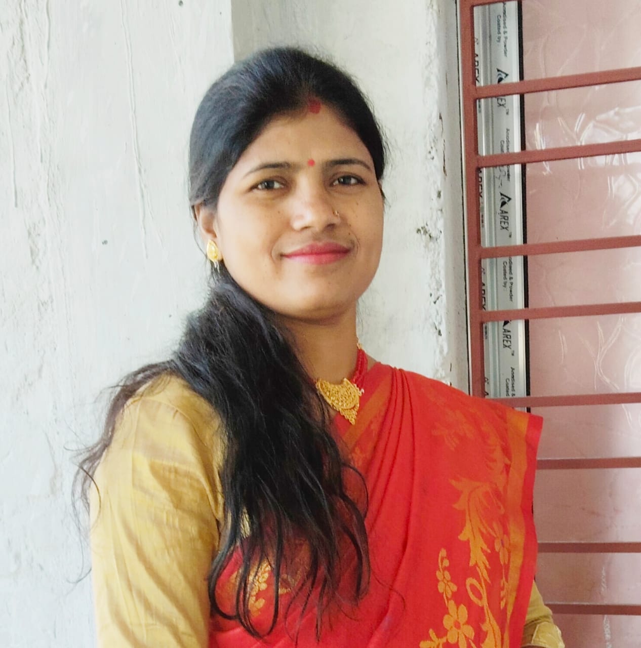 SMT GANGA SIKDAR